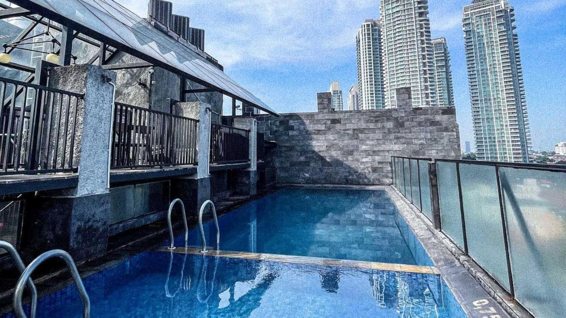Liberta Hotel Kemang Jakarta Buitenkant foto