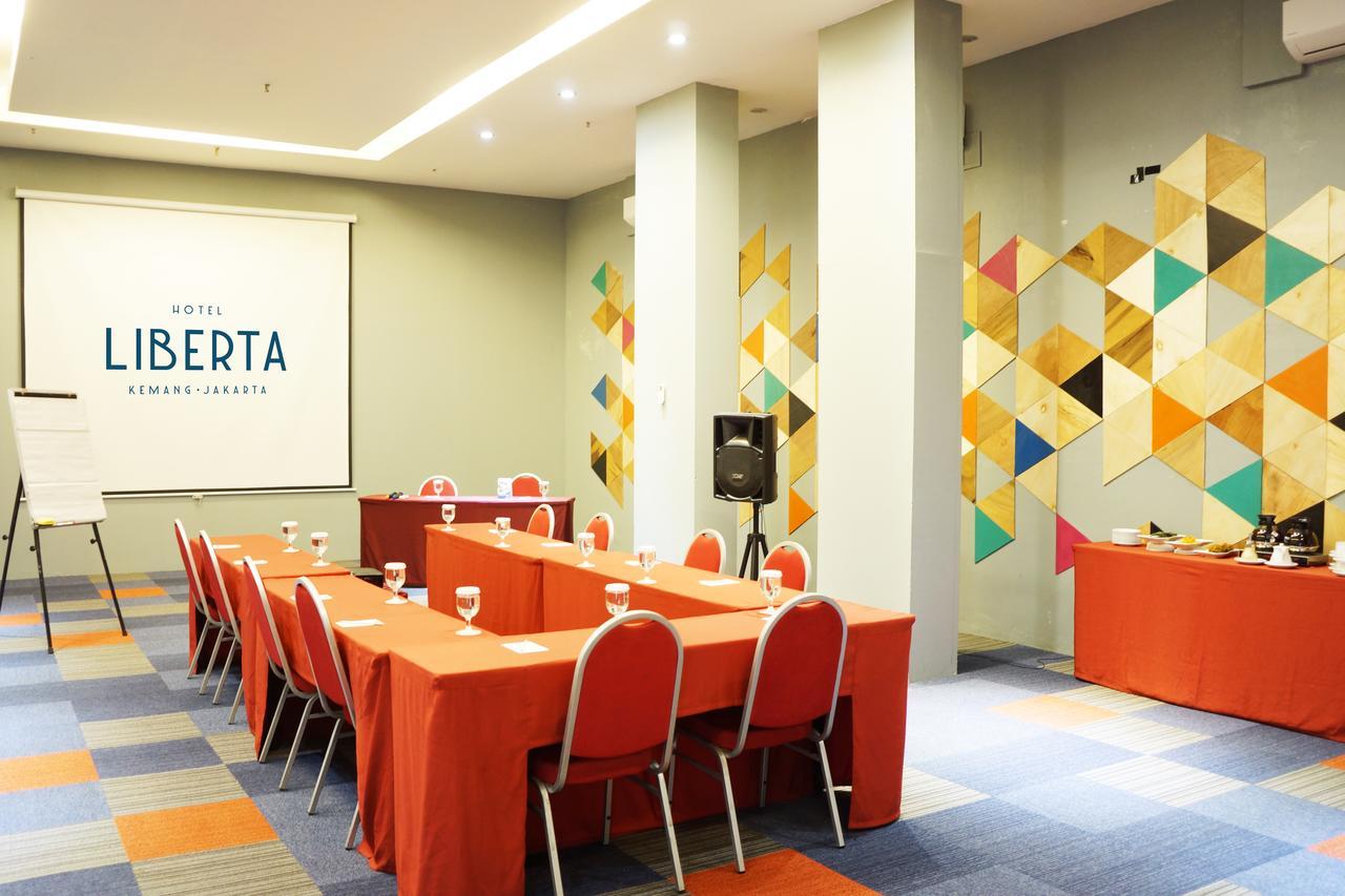 Liberta Hotel Kemang Jakarta Buitenkant foto