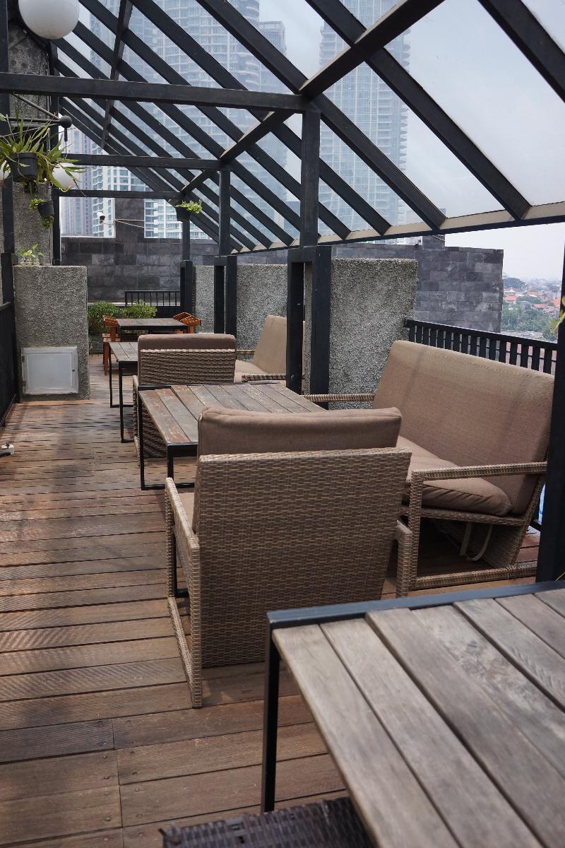 Liberta Hotel Kemang Jakarta Buitenkant foto